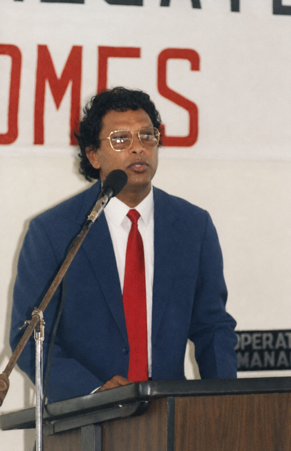 Seeram Ken Maharaj delivering the feature address at Trinidad Aggregate Products Limited's Long Service Awards